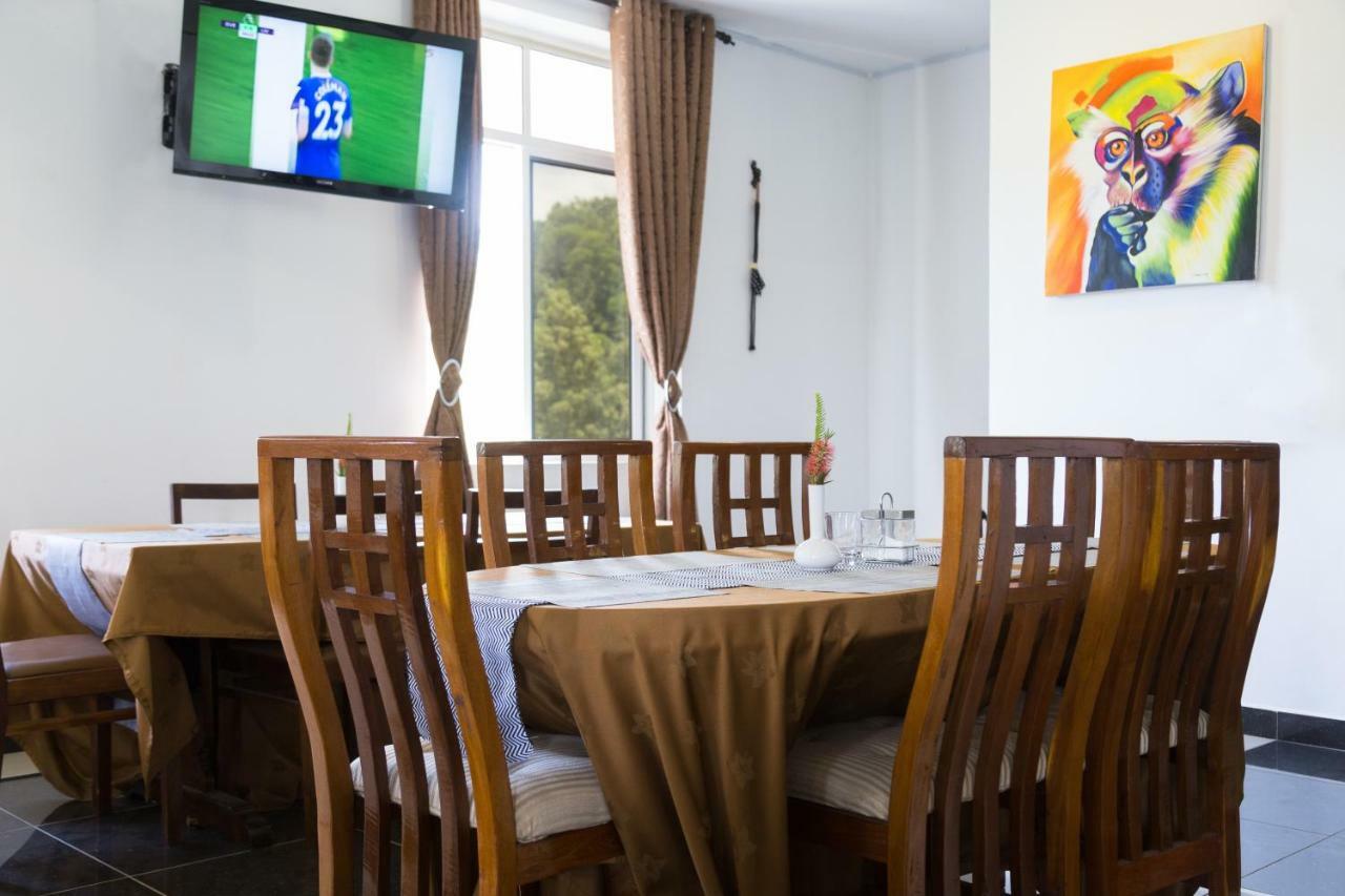 Two Mountains Lodge Arusha Ngoại thất bức ảnh